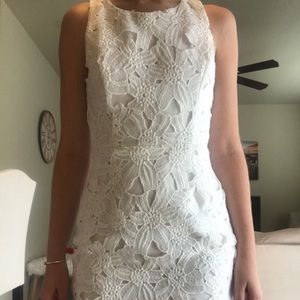 Flower lace white dress!